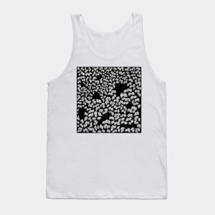 Garden of leaves(black) Tank Top